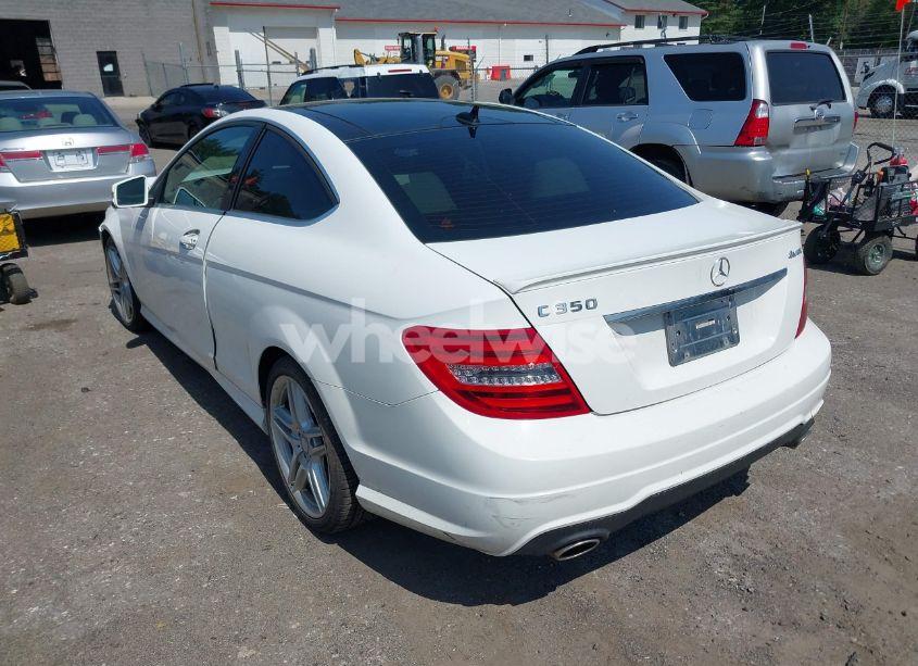 Photo 3 of 2013 Mercedes-benz C 350 SPORT 4MATIC (VIN WDDGJ8JB5DG089402)