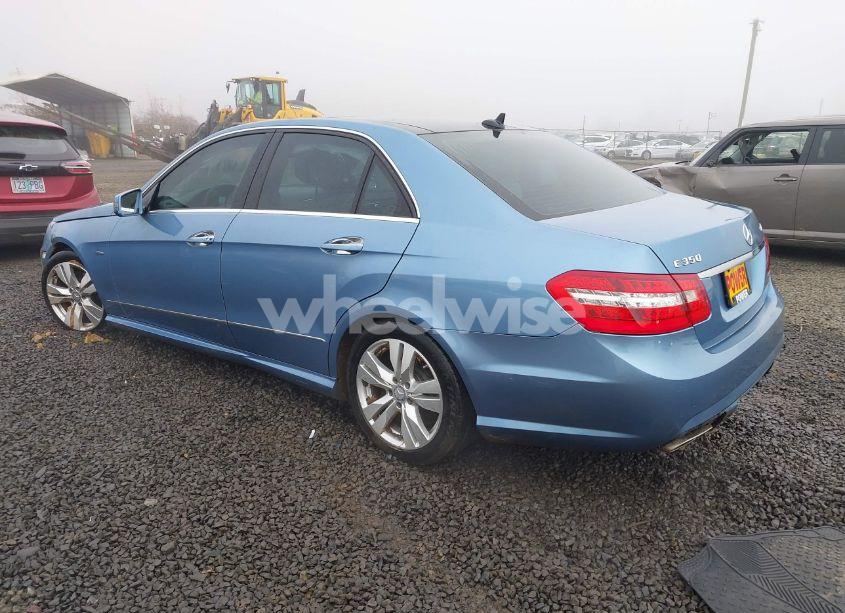 Photo 3 of 2011 Mercedes-benz E 350 BLUETEC (VIN WDDHF2EB4BA382088)