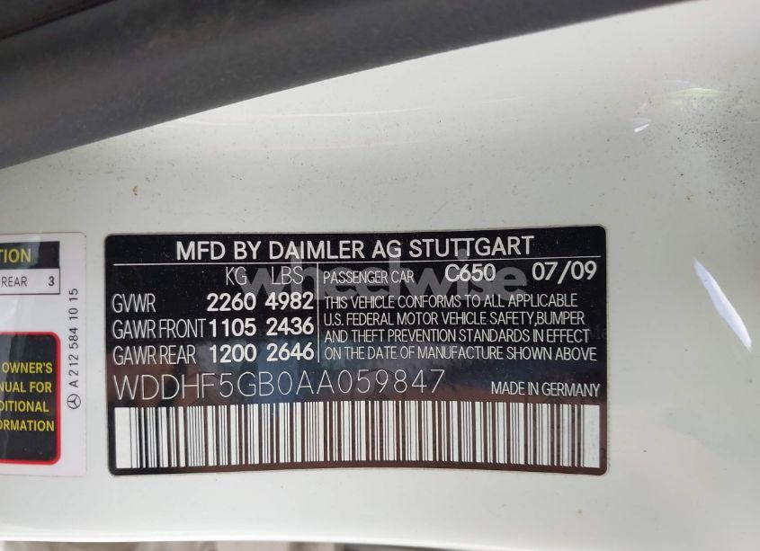 Photo 9 of 2010 Mercedes-benz E 350 (VIN WDDHF5GB0AA059847)