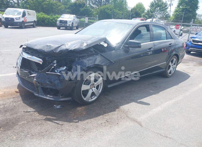 Photo 2 of 2011 Mercedes-benz E 350 (VIN WDDHF5GB0BA307452)