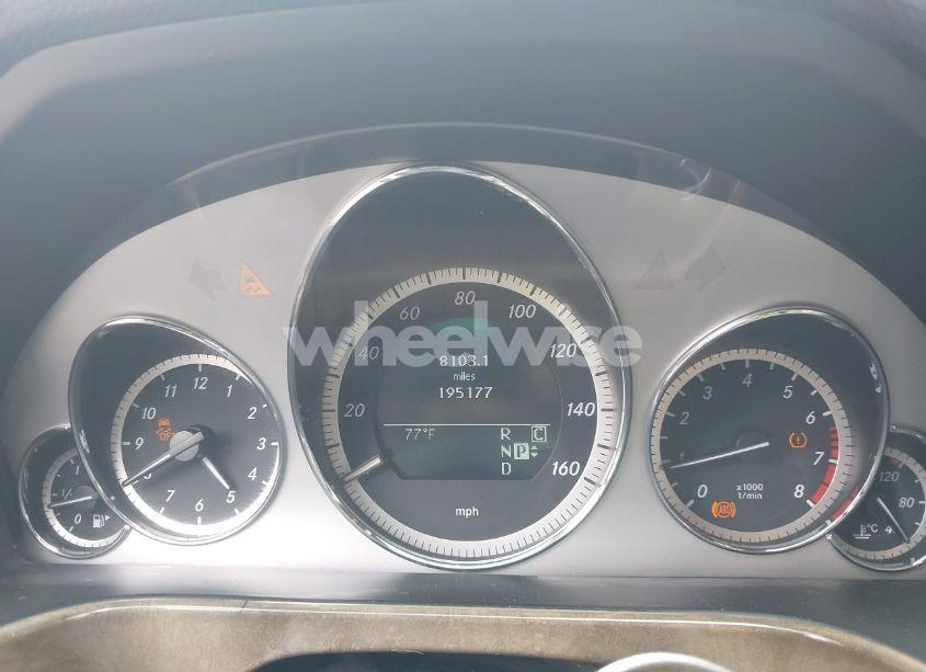 Photo 7 of 2010 Mercedes-benz E 350 (VIN WDDHF5GB1AA188552)
