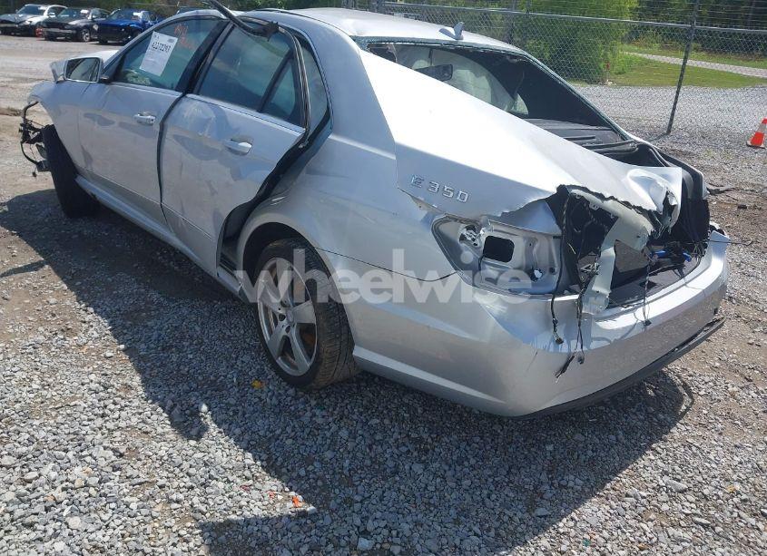 Photo 3 of 2011 Mercedes-benz E 350 (VIN WDDHF5GB4BA386656)