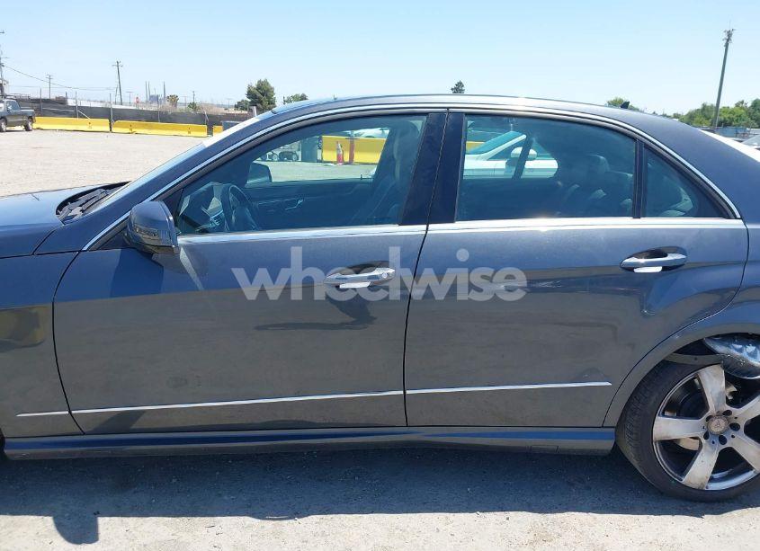 Photo 14 of 2010 Mercedes-benz E 350 (VIN WDDHF5GB6AA027842)