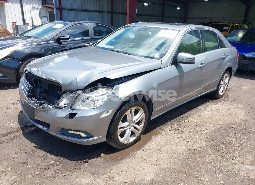 Photo 2 of 2010 Mercedes-benz E 350 E 350 SPORT (VIN WDDHF5GB6AA252536)