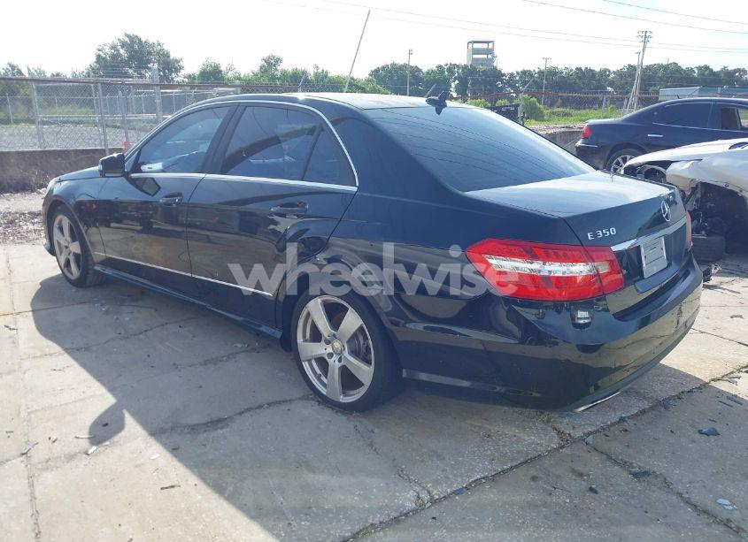 Photo 3 of 2011 Mercedes-benz E 350 (VIN WDDHF5GB6BA294481)
