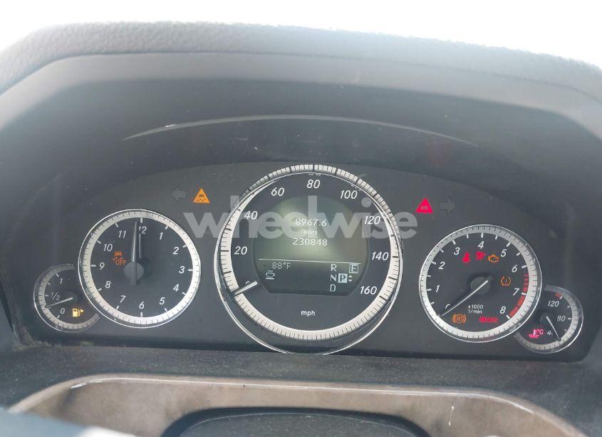 Photo 7 of 2011 Mercedes-benz E 350 (VIN WDDHF5GB6BA447991)