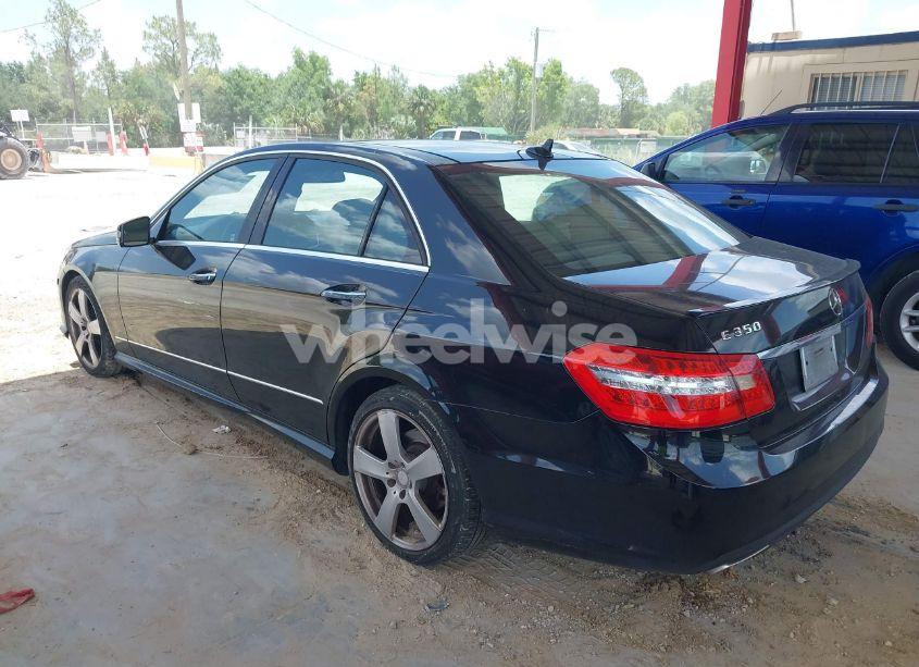 Photo 3 of 2011 Mercedes-benz E 350 (VIN WDDHF5GB7BA354171)