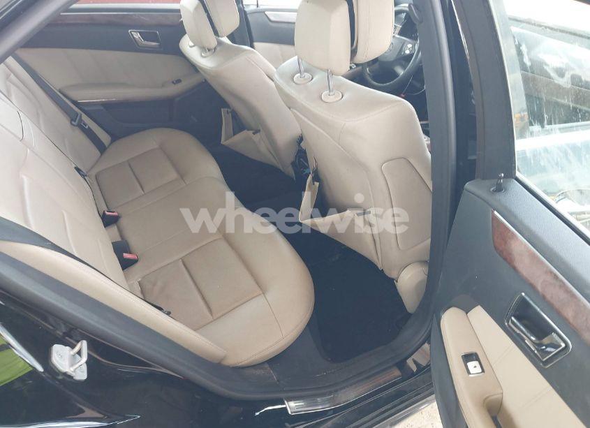 Photo 8 of 2011 Mercedes-benz E 350 (VIN WDDHF5GB7BA354171)