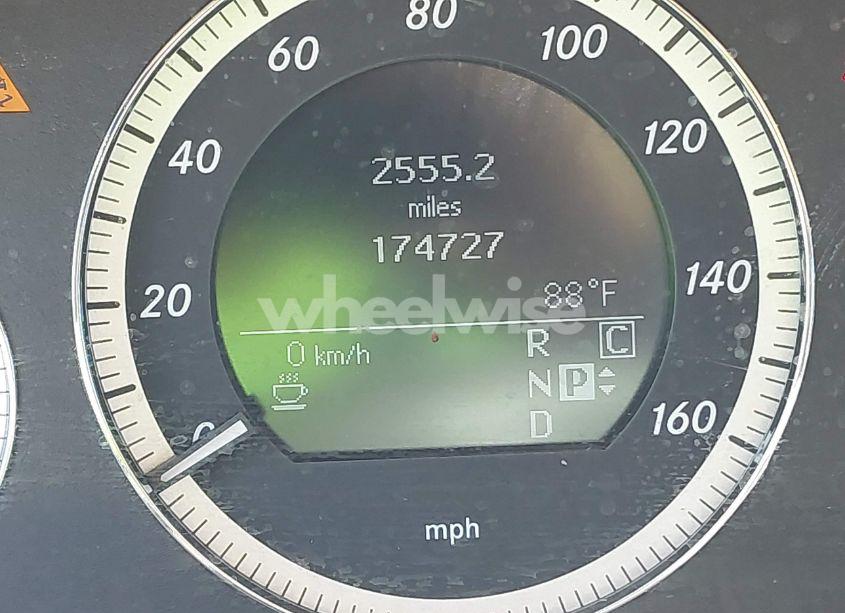 Photo 15 of 2010 Mercedes-benz E 350 (VIN WDDHF5GB9AA048636)
