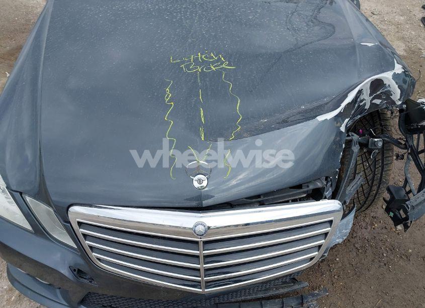 Photo 10 of 2010 Mercedes-benz E 350 (VIN WDDHF5GB9AA135999)