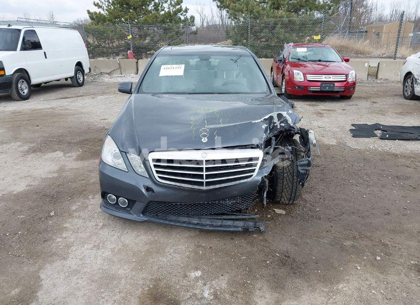 Photo 13 of 2010 Mercedes-benz E 350 (VIN WDDHF5GB9AA135999)