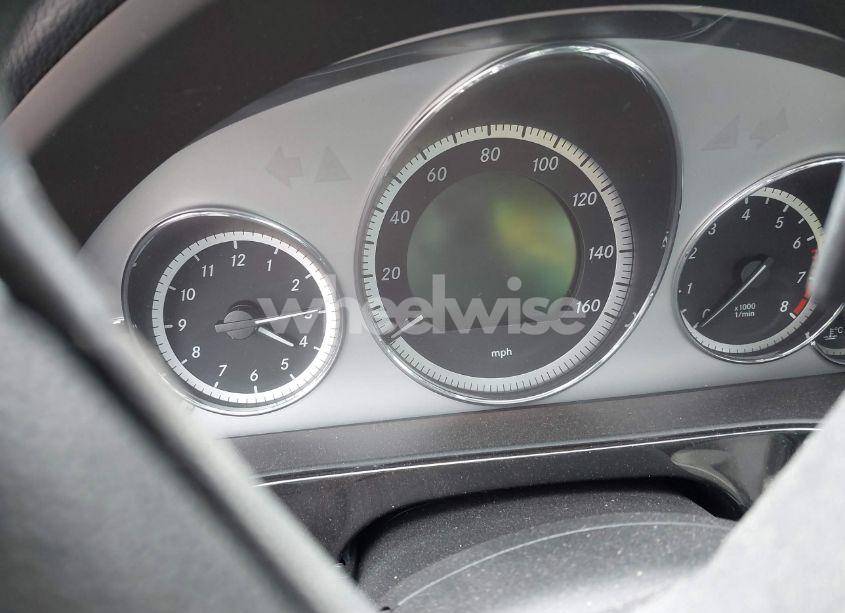 Photo 16 of 2010 Mercedes-benz E 350 (VIN WDDHF5GB9AA135999)