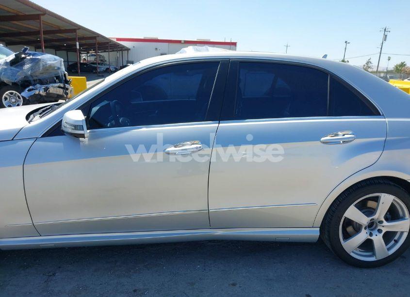 Photo 14 of 2011 Mercedes-benz E 350 (VIN WDDHF5GB9BA286780)