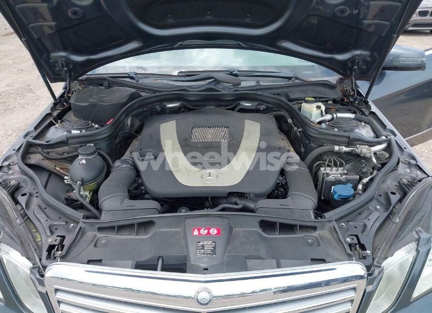 Photo 10 of 2010 Mercedes-benz E 350 (VIN WDDHF5GBXAA250627)