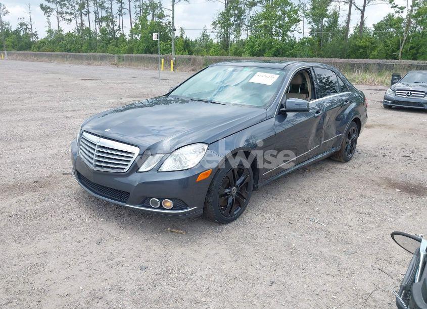 Photo 2 of 2010 Mercedes-benz E 350 (VIN WDDHF5GBXAA250627)