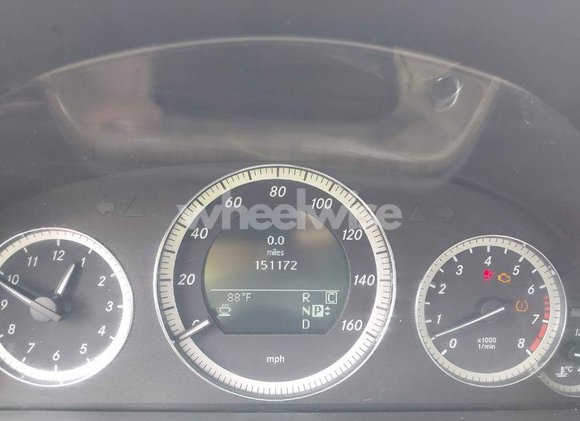 Photo 7 of 2010 Mercedes-benz E 350 (VIN WDDHF5GBXAA250627)