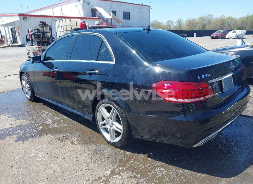Photo 3 of 2014 Mercedes-benz E 350 (VIN WDDHF5KB0EA894960)