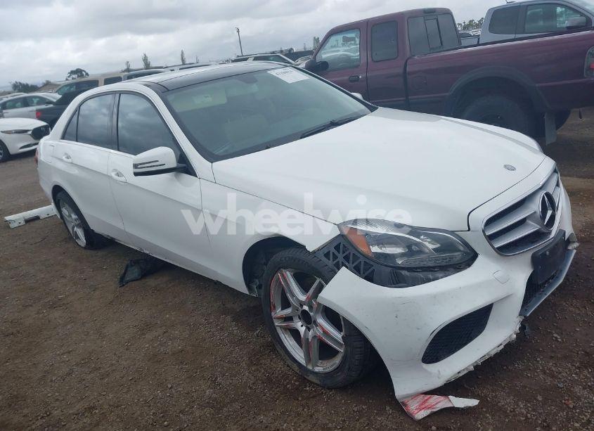 2014 Mercedes-benz E 350 E 350 LUXURY (VIN WDDHF5KB1EA823010) main photo