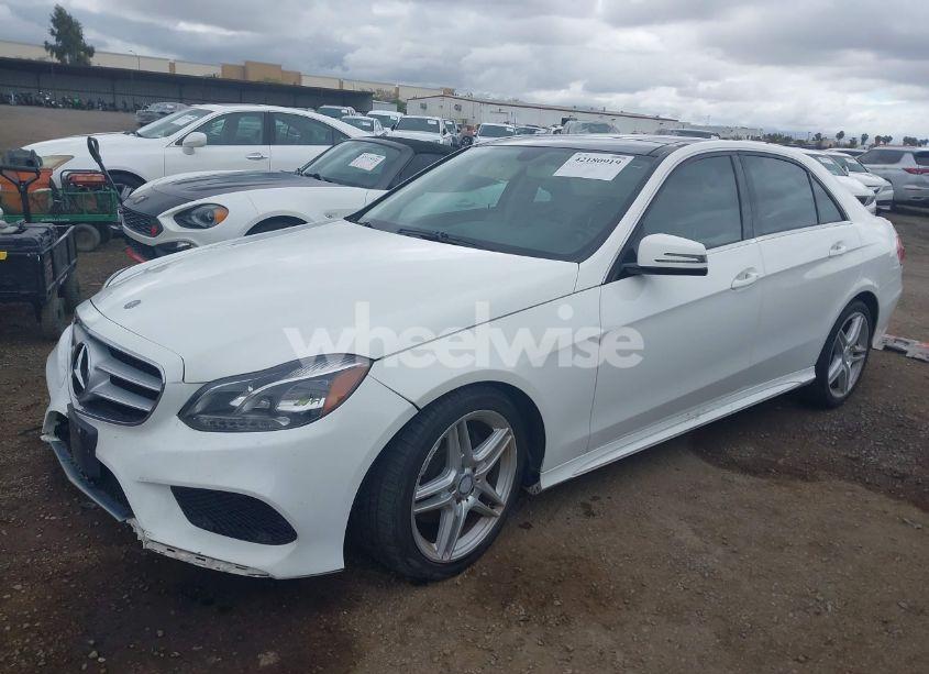 Photo 2 of 2014 Mercedes-benz E 350 E 350 LUXURY (VIN WDDHF5KB1EA823010)