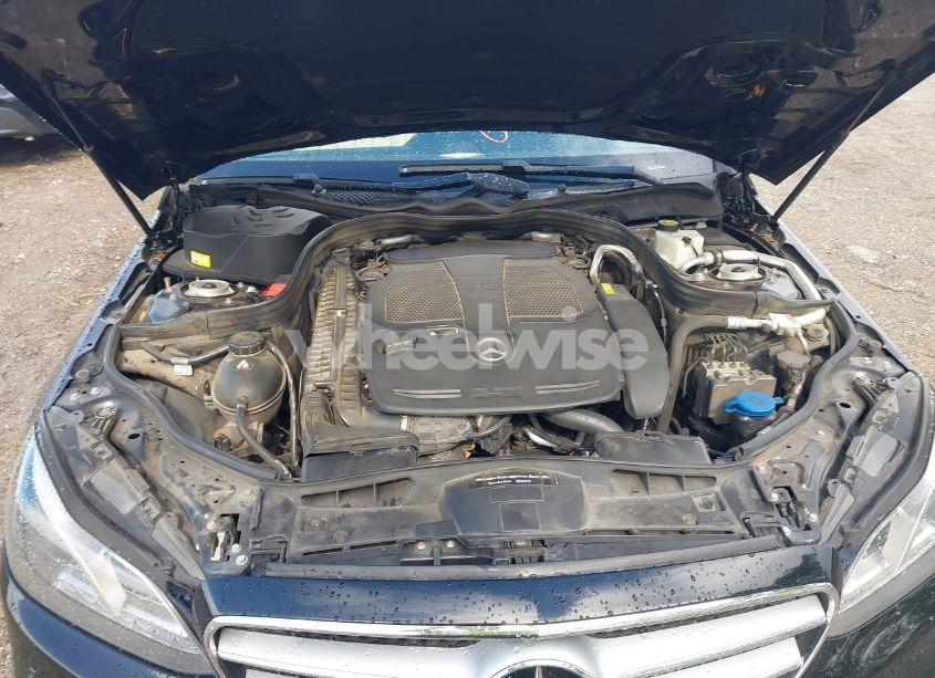 Photo 10 of 2014 Mercedes-benz E 350 (VIN WDDHF5KB1EB062800)