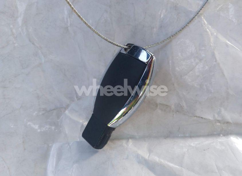 Photo 11 of 2013 Mercedes-benz E 350 (VIN WDDHF5KB2DA735663)