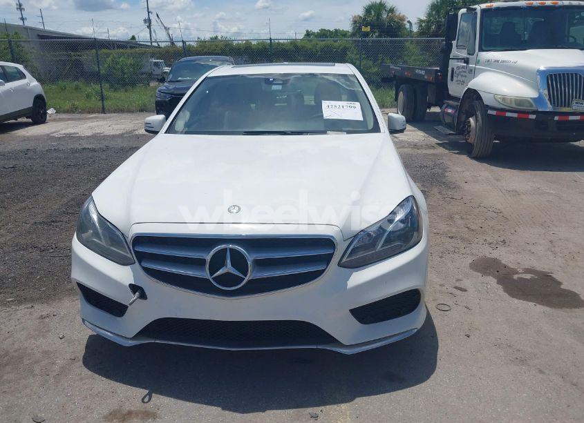 Photo 6 of 2014 Mercedes-benz E 350 (VIN WDDHF5KB2EA901598)