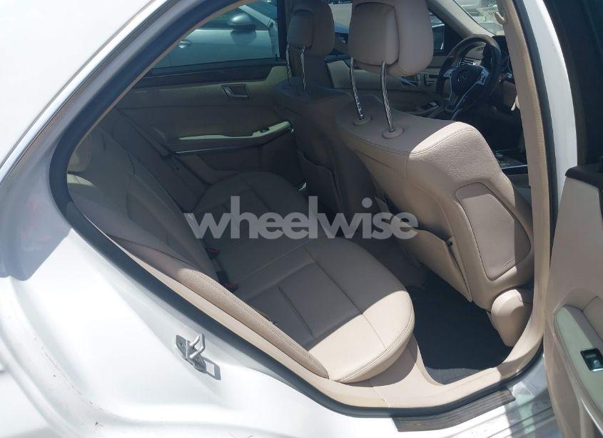 Photo 8 of 2014 Mercedes-benz E 350 (VIN WDDHF5KB2EA901598)