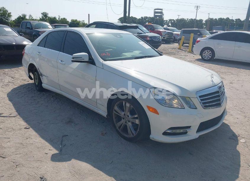 2013 Mercedes-benz E 350 (VIN WDDHF5KB3DA664800) main photo