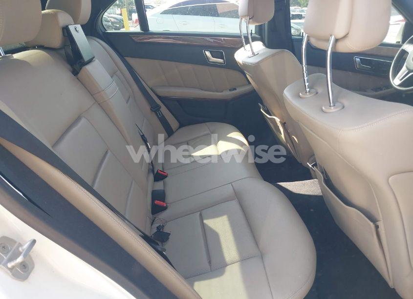 Photo 8 of 2013 Mercedes-benz E 350 (VIN WDDHF5KB3DA664800)