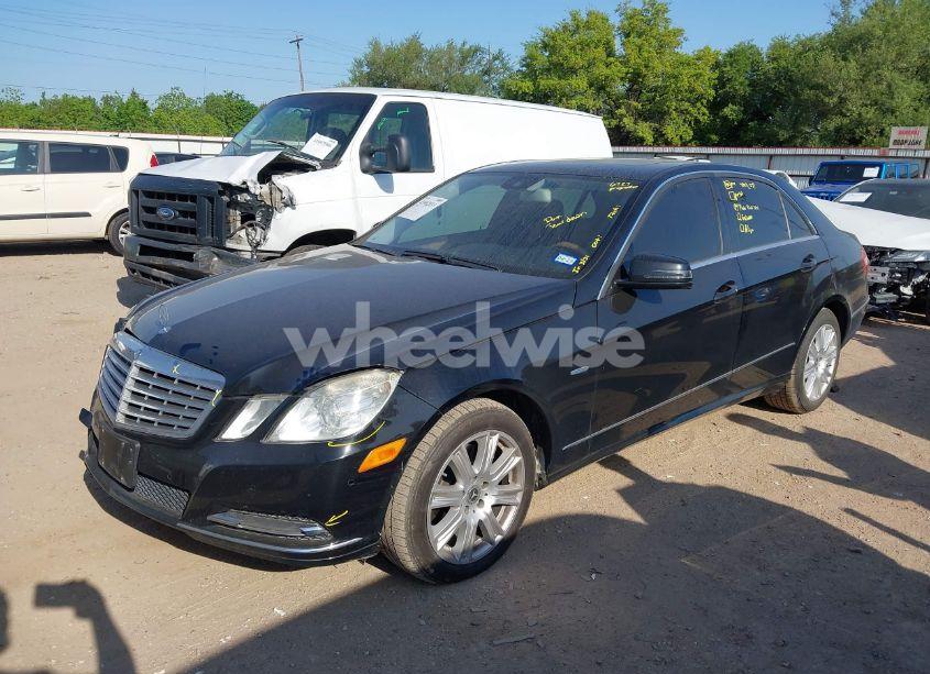 Photo 2 of 2012 Mercedes-benz E 350 (VIN WDDHF5KB4CA523068)