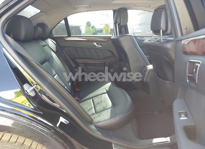Photo 8 of 2012 Mercedes-benz E 350 (VIN WDDHF5KB4CA523068)