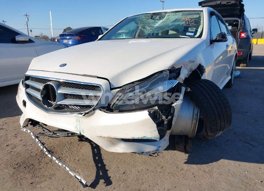 Photo 6 of 2014 Mercedes-benz E 350 (VIN WDDHF5KB4EA829688)