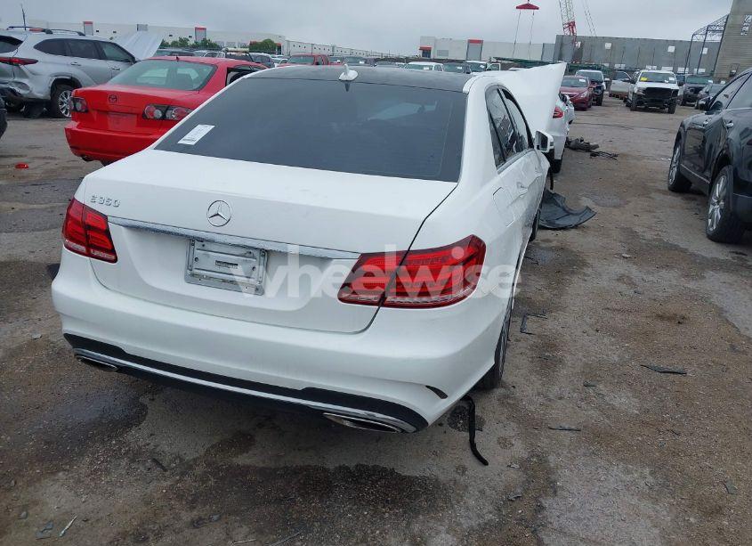 Photo 4 of 2014 Mercedes-benz E 350 (VIN WDDHF5KB6EA901328)