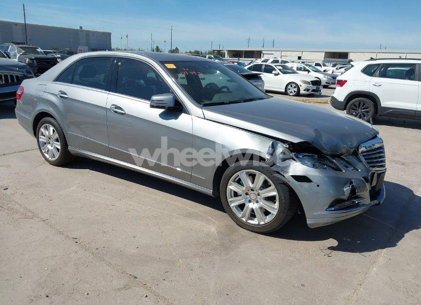 2013 Mercedes-benz E 350 (VIN WDDHF5KB7DA671961) main photo