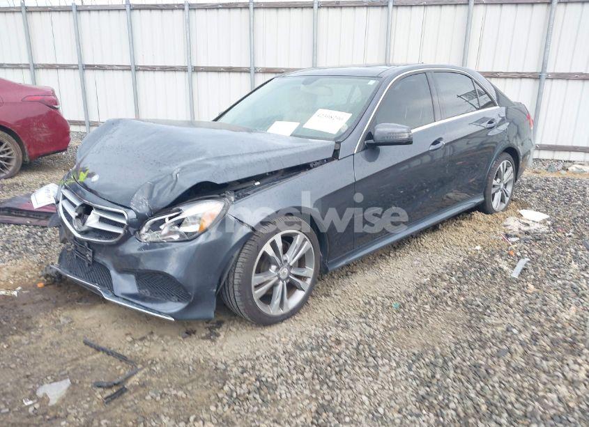 Photo 2 of 2014 Mercedes-benz E 350 (VIN WDDHF5KB7EA779952)