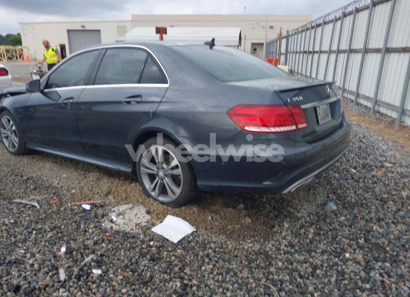 Photo 3 of 2014 Mercedes-benz E 350 (VIN WDDHF5KB7EA779952)