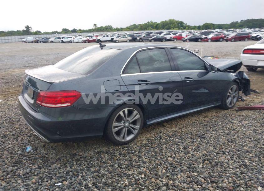Photo 4 of 2014 Mercedes-benz E 350 (VIN WDDHF5KB7EA779952)
