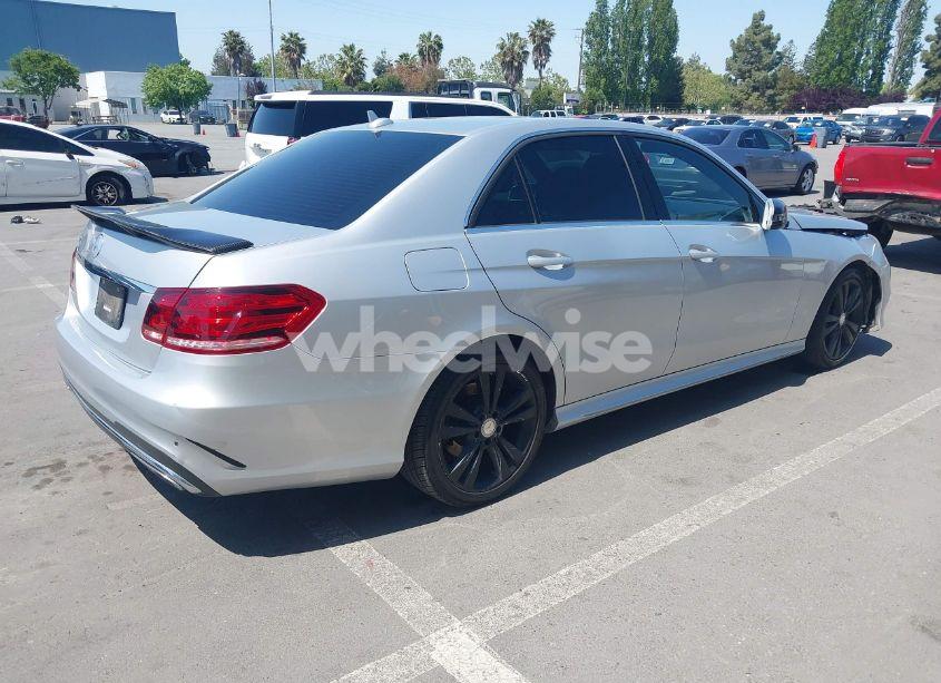 Photo 4 of 2015 Mercedes-benz E 350 (VIN WDDHF5KB9FB096047)