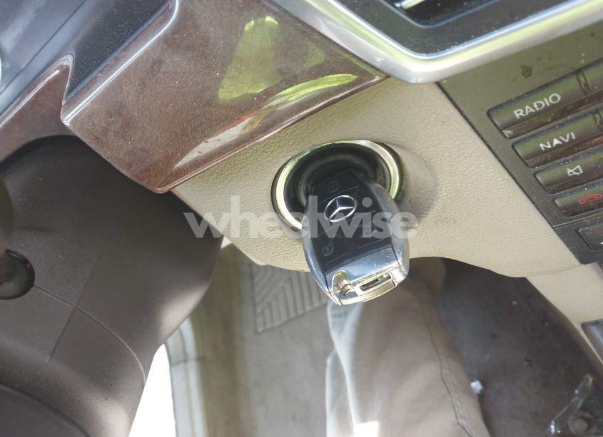 Photo 11 of 2013 Mercedes-benz E 350 (VIN WDDHF5KBXDA751464)