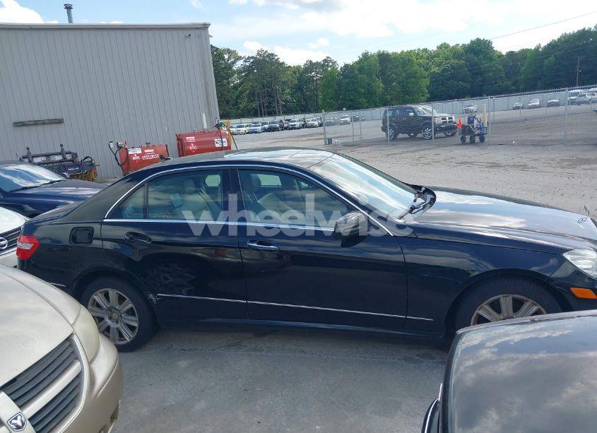 Photo 13 of 2013 Mercedes-benz E 350 (VIN WDDHF5KBXDA751464)