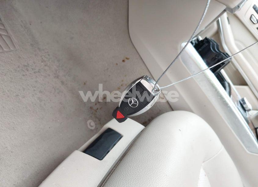 Photo 11 of 2014 Mercedes-benz E 350 (VIN WDDHF5KBXEA974847)