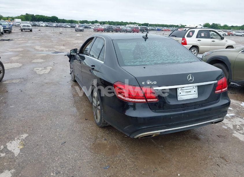 Photo 3 of 2014 Mercedes-benz E 350 (VIN WDDHF5KBXEA974847)