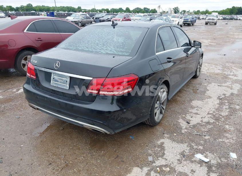 Photo 4 of 2014 Mercedes-benz E 350 (VIN WDDHF5KBXEA974847)
