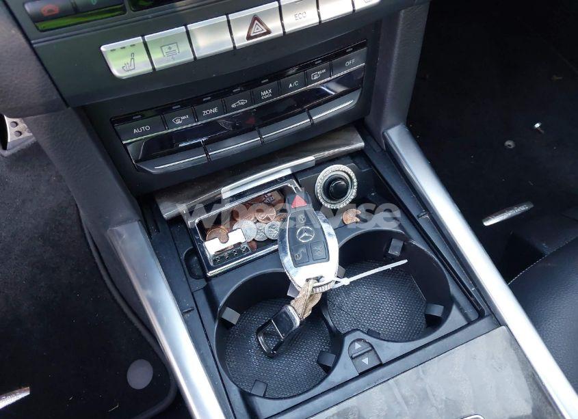 Photo 11 of 2014 Mercedes-benz E 350 (VIN WDDHF5KBXEB072371)