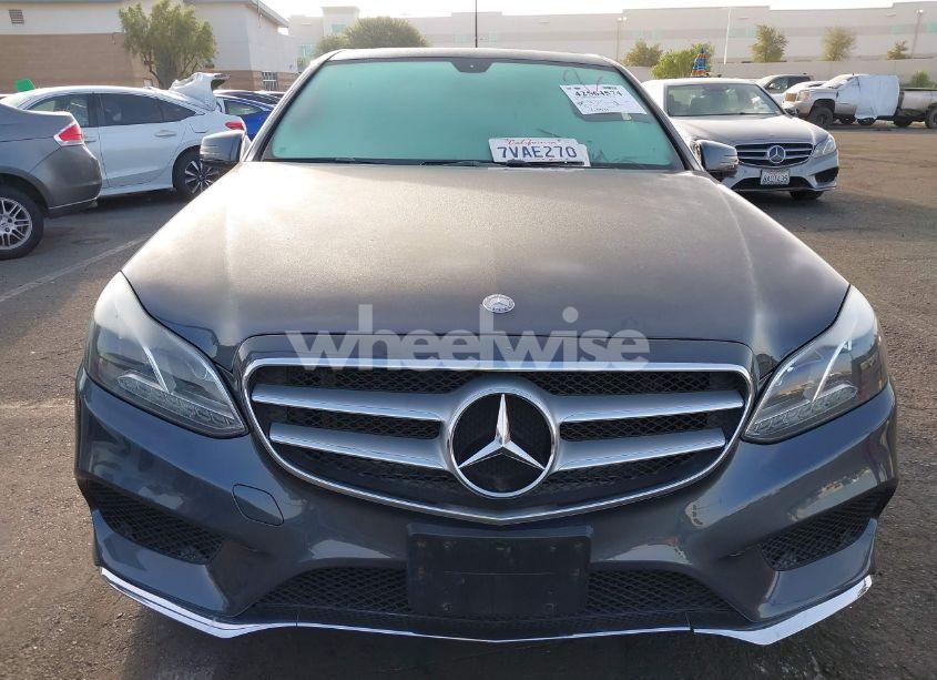 Photo 12 of 2014 Mercedes-benz E 350 (VIN WDDHF5KBXEB072371)
