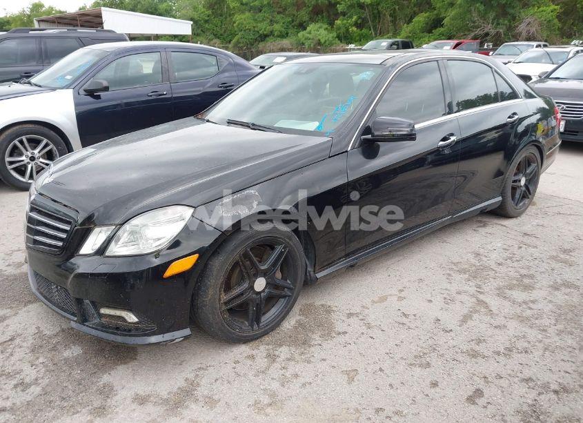 Photo 2 of 2011 Mercedes-benz E 550 (VIN WDDHF7CB2BA470136)