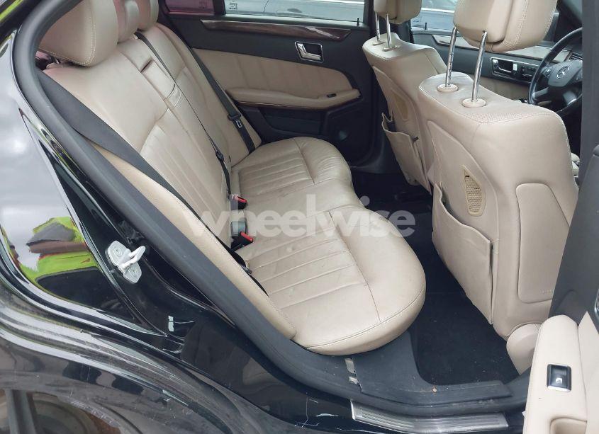 Photo 8 of 2011 Mercedes-benz E 550 (VIN WDDHF7CB2BA470136)