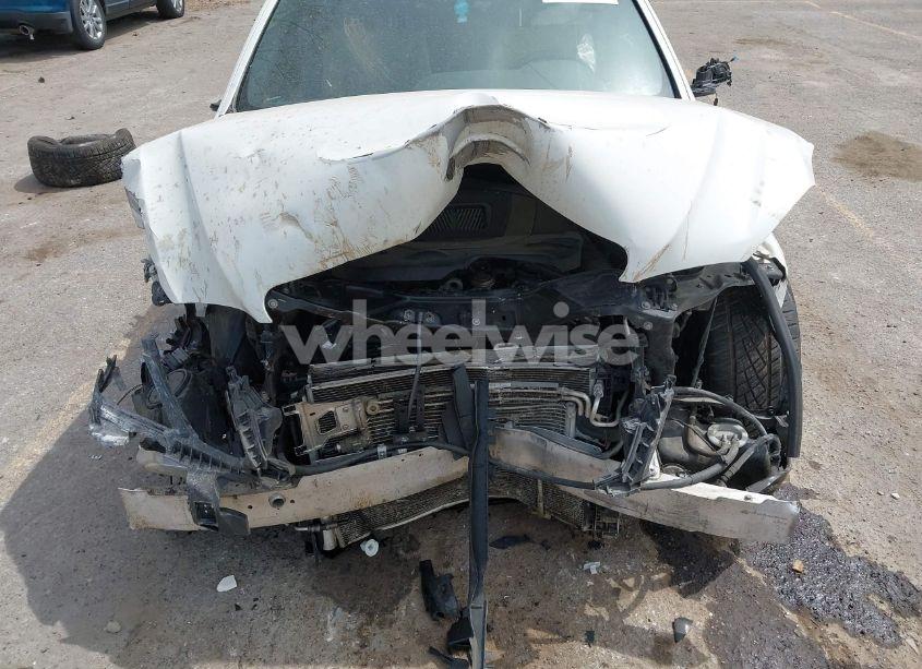 Photo 6 of 2010 Mercedes-benz E 550 (VIN WDDHF7CBXAA104956)