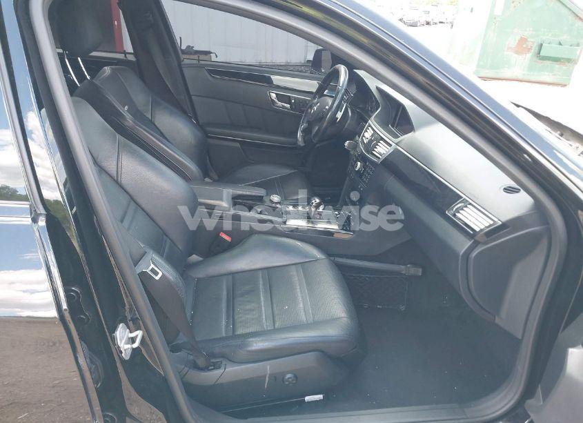 Photo 5 of 2010 Mercedes-benz E 63 AMG (VIN WDDHF7HB1AA149079)