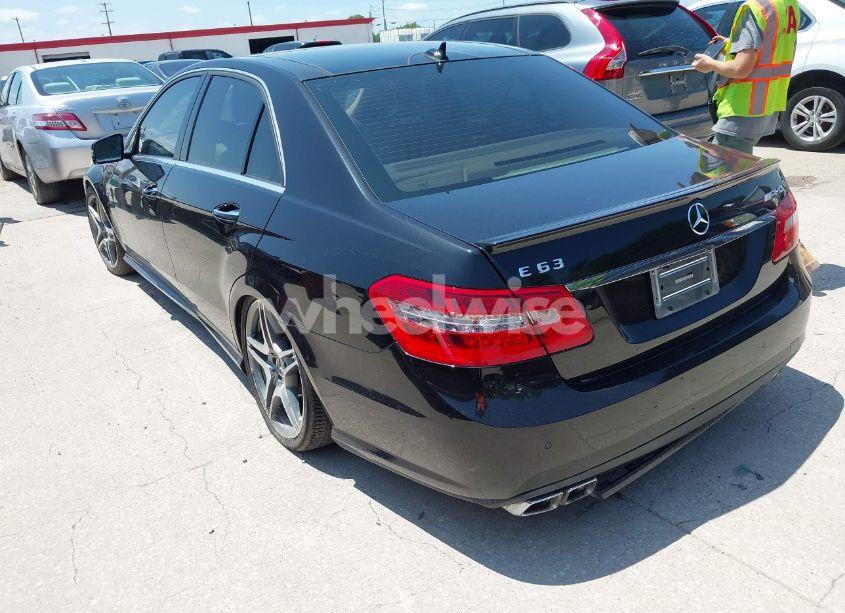 Photo 3 of 2010 Mercedes-benz E 63 AMG (VIN WDDHF7HB6AA119107)